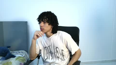 Snapshot of jash_7 chatting on May 31, 2:20 am jash online show from May 31, 2:20 am