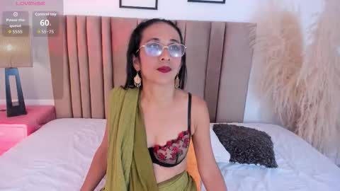 jash  online show from October 16, 7:04 pm