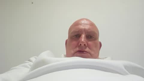 jaskovskyales37 online show from November 18, 2:17 am