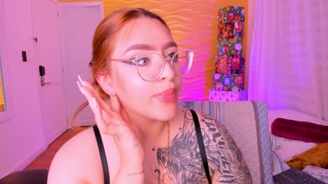 Snapshot of jasmiinevans chatting on December 4, 12:19 am Jasmin Evans online show from December 4, 12:19 am