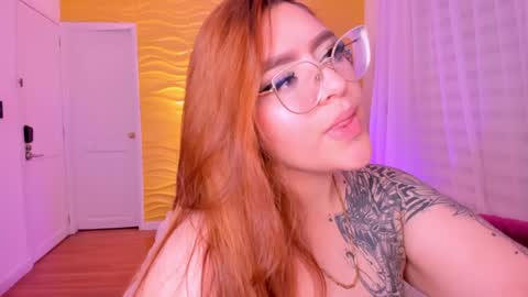 Snapshot of jasmiinevans chatting on December 9, 11:13 pm Jasmin Evans online show from December 9, 11:13 pm