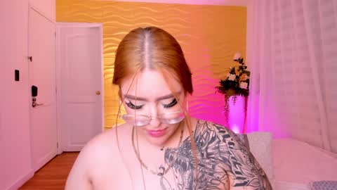 Snapshot of jasmiinevans chatting on January 27, 11:22 pm Jasmin Evans online show from January 27, 11:22 pm