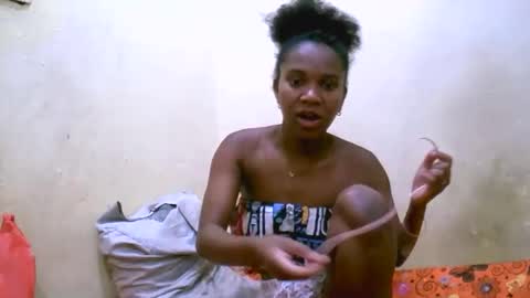 jasminah176750 online show from December 17, 8:31 am