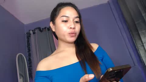 Snapshot of jasmine_arousal chatting on December 17, 6:45 am JASMINE online show from December 17, 6:45 am