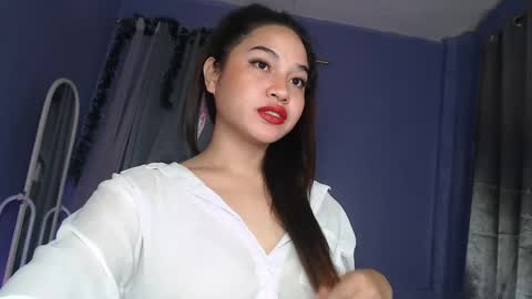 Snapshot of jasmine_arousal chatting on December 21, 8:32 pm JASMINE online show from December 21, 8:32 pm