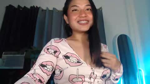 JASMINE online show from January 17, 9:58 am