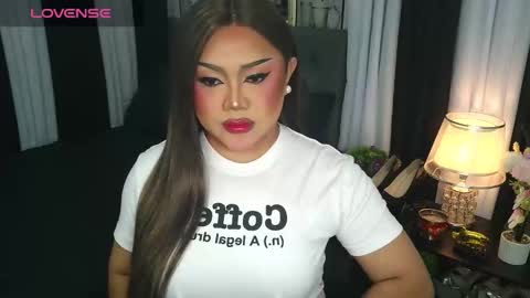 Jasmine Brandy online show from November 21, 3:33 pm