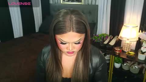 Jasmine Brandy online show from November 28, 5:32 am