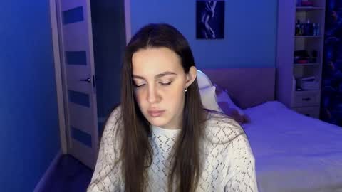 Jasmine online show from December 15, 10:37 pm