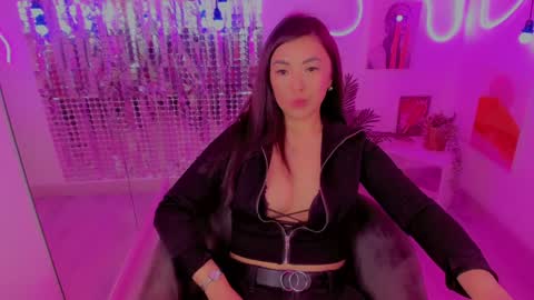 Jasmine online show from January 29, 6:01 am