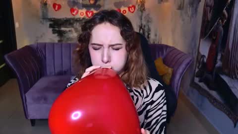 Jasmine online show from February 11, 5:23 am