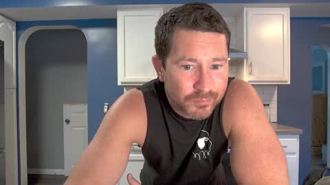 Snapshot of jason12692 chatting on December 14, 9:35 pm Jkind online show from December 14, 9:35 pm