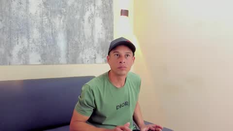 Jason online show from February 6, 8:23 pm