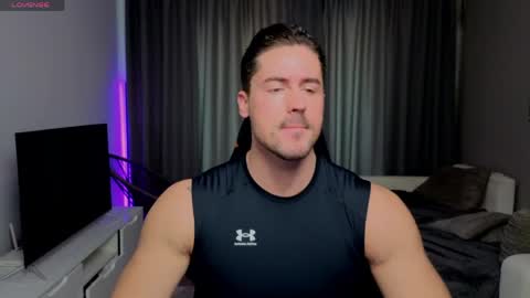 Snapshot of jasonblakes chatting on April 19, 6:13 am FOR CUSTOM VIDEOS DM online show from April 19, 6:13 am