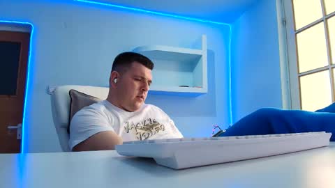 JasonJacks online show from April 10, 9:47 am