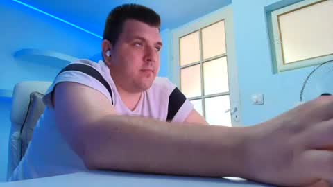 Snapshot of jasonjacks8 chatting on July 5, 5:14 am JasonJacks online show from July 5, 5:14 am