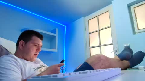 Snapshot of jasonjacks8 chatting on July 6, 5:37 am JasonJacks online show from July 6, 5:37 am