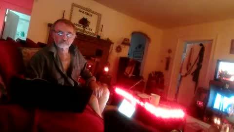 Jason online show from October 23, 8:51 pm