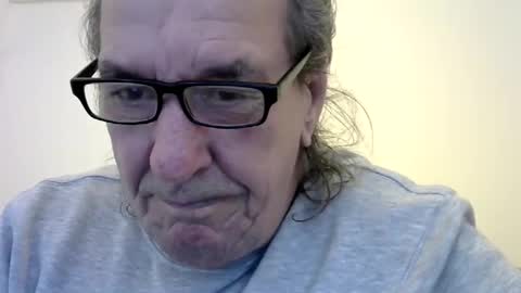 Snapshot of jaspal55 chatting on December 31, 12:25 pm jaspal55 online show from December 31, 12:25 pm