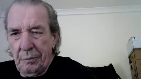 Snapshot of jaspal55 chatting on December 5, 12:36 pm jaspal55 online show from December 5, 12:36 pm