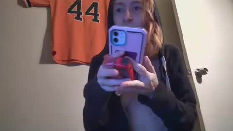 jasper1thewhor3 online show from October 27, 3:32 am