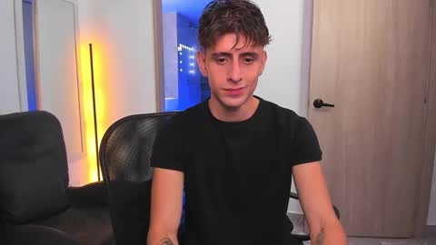 Snapshot of jasper__jones chatting on January 5, 6:46 am JASPER JONES online show from January 5, 6:46 am