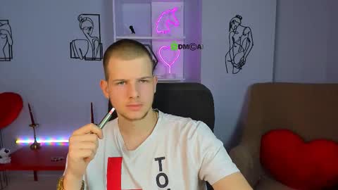 jasper_deeper online show from September 22, 2:52 pm