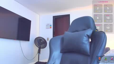 JBrooksXx online show from November 8, 6:29 pm