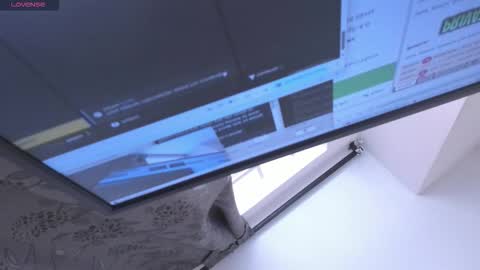 Snapshot of jasperbrooksx chatting on February 7, 1:26 pm JBrooksXx online show from February 7, 1:26 pm