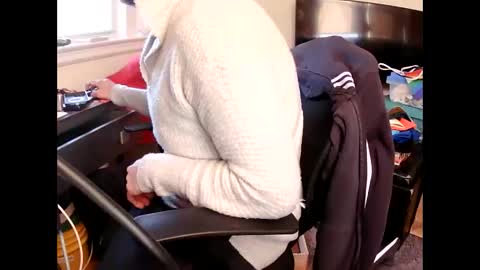 jasperh98 online show from November 6, 8:32 pm