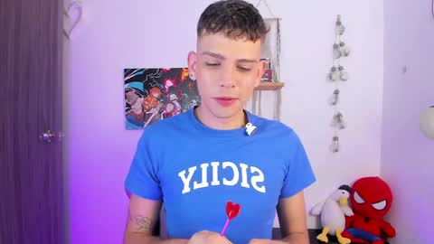 Snapshot of jasson___ chatting on May 24, 11:59 am jasson___ online show from May 24, 11:59 am