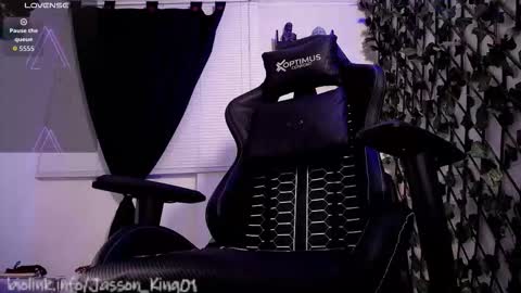 JKing  online show from January 18, 1:09 am