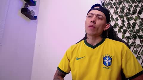 JKing  online show from February 24, 3:54 pm