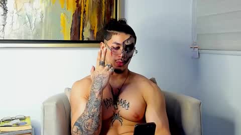 Lil Dark online show from November 1, 5:53 am