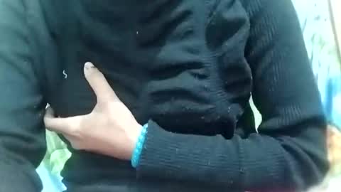 jasspreettt online show from December 7, 2:53 am