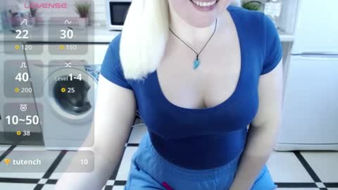 jassyjassypaw online show from April 7, 5:19 am