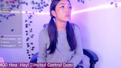 Snapshot of jaulyn_18 chatting on April 30, 4:13 pm Jaulyn online show from April 30, 4:13 pm