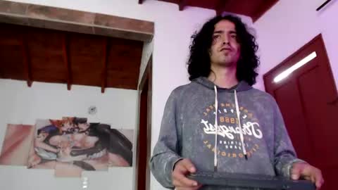 Snapshot of jave_rave chatting on June 23, 12:25 pm jave_rave online show from June 23, 12:25 pm