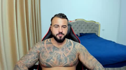  Javi  online show from November 19, 10:43 pm