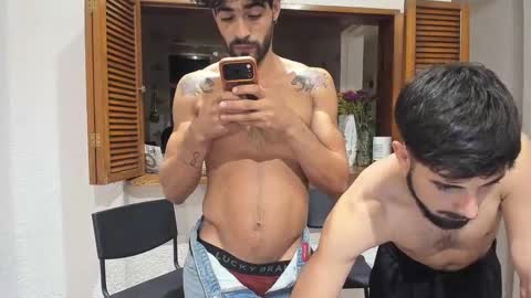 Javier  online show from March 10, 1:10 am