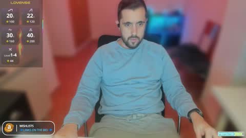 Snapshot of javierduro24 chatting on October 12, 2:38 pm javierduro24 online show from October 12, 2:38 pm