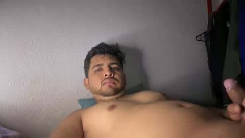 Snapshot of javiermichi chatting on December 15, 10:41 am javiermichi online show from December 15, 10:41 am