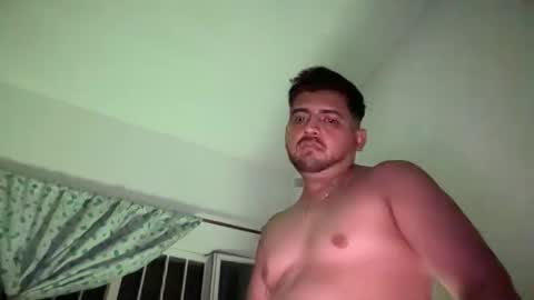 Snapshot of javiermichi chatting on December 17, 6:08 am javiermichi online show from December 17, 6:08 am