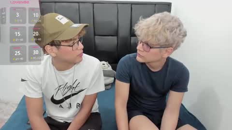 Snapshot of javieryalejandro chatting on September 12, 7:58 pm javieryalejandro online show from September 12, 7:58 pm