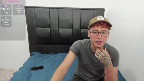 Snapshot of javieryalejandro chatting on September 20, 10:11 pm javieryalejandro online show from September 20, 10:11 pm