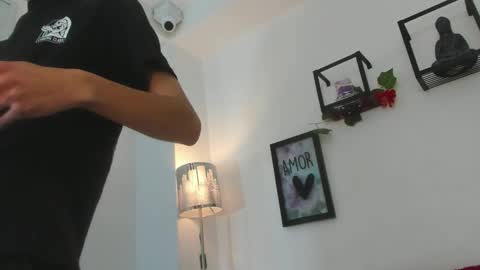 jax25_os online show from October 3, 11:35 pm