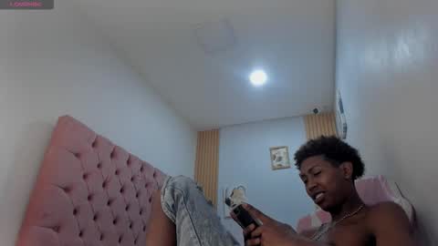 jax_maliq online show from November 14, 2:43 am