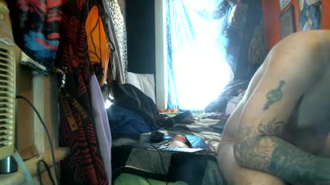 Snapshot of jax_skyfallin chatting on February 22, 4:09 pm jaxxx666 online show from February 22, 4:09 pm