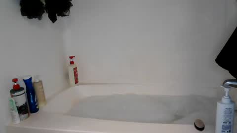 jax online show from April 16, 7:09 am