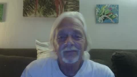 jay-jay1475 online show from April 28, 2:27 am